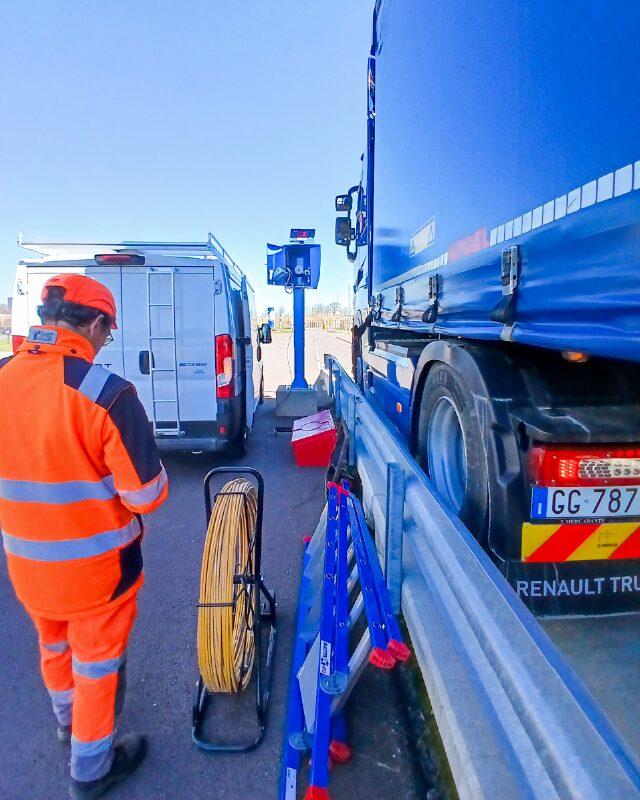 Images représentant les services "CÂBLAGE" proposés par FOTIntégration